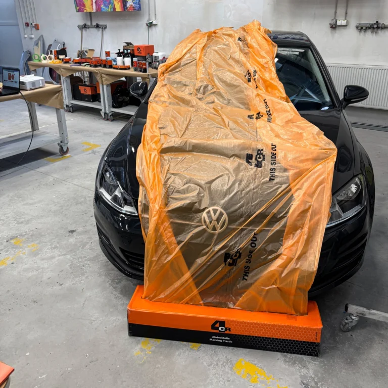 Inspiring to meet the next generation of refinish professionals! 🙌
We had the pleasure of running a theory + live demo session at Latgales Industriālais tehnikums in Latvia together with @rags_daugavpils - and it reached even more students via live stream.
Thanks for having us! 

#4CR #whatelse #Education #Latvia